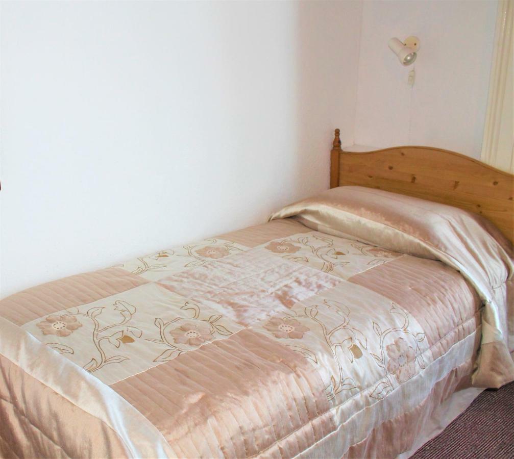 Ferry House Bed & Breakfast Дун-Лэаре Экстерьер фото
